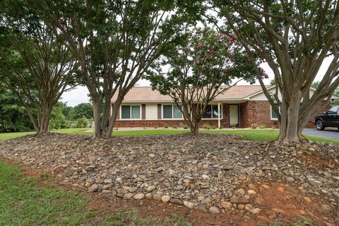 117 Woodcreek Drive sold home in Woodcreek, Spartanburg, SC