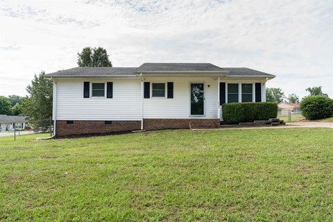 422 Pisgah Lane sold home in Southfield, Inman, SC