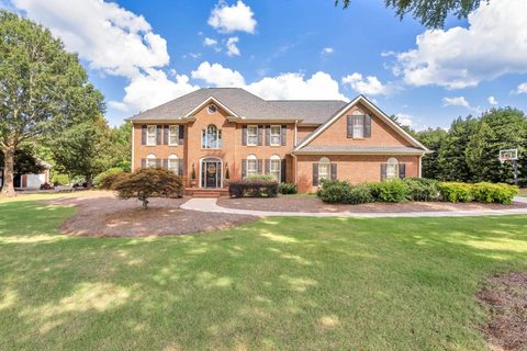 111 Muirfield Drive