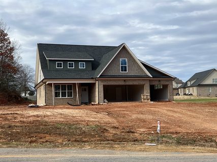 158 Ledgestone Lane sold home in The Crossing at Cherokee National, Gaffney, SC