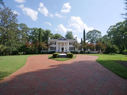 1009 Glendalyn Circle