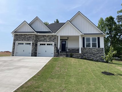 135 Eagles Crest Drive
