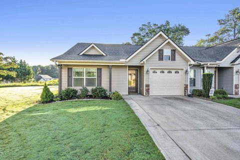 556 Wesberry Circle