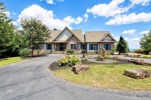 101 Cliffs Parkway sold home in Cliffs Glassy, Landrum, SC