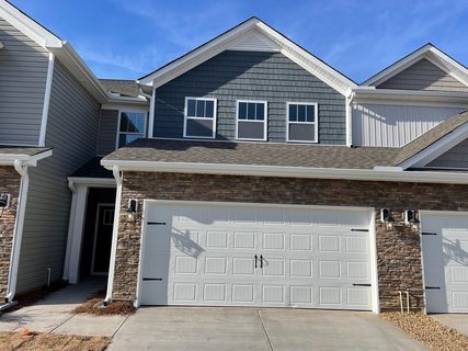 204 Reynard Trail