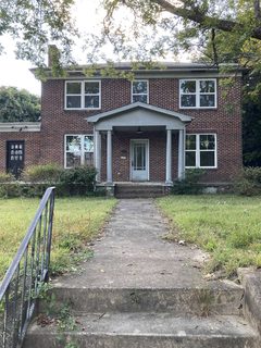 1530 Hillcrest Blvd