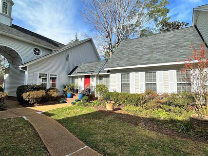 141 N Fairview Ave sold home in Converse College, Spartanburg, SC