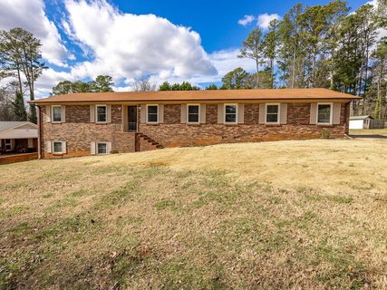 Previously sold for $283,000
