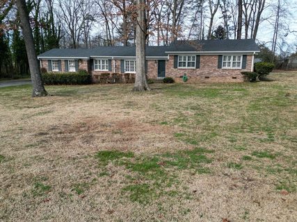 1166 Peach Valley Circle sold home in Peach Valley, Spartanburg, SC