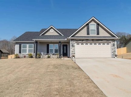 724 Shelburne Lane
