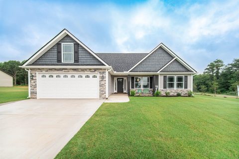 704 Shelburne Lane