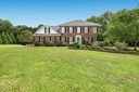 221 Hunters Pointe Dr sold home in Spartanburg, SC