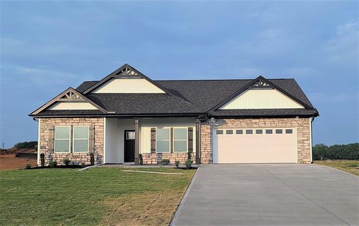 215 R C Thompson Road
