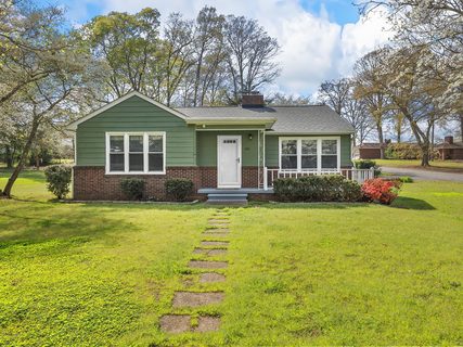 Previously sold for $220,000