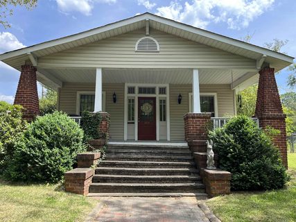 557 Gadsden Court