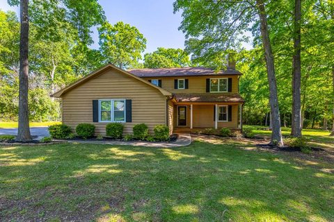 32 Dewridge Court