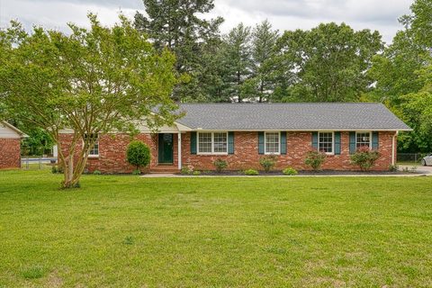 115 Shoally Park Drive sold home in Shoally Creek, Boiling Springs, SC