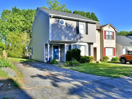 521 Market Street sold townhome in Royal Oak Townhouse, Spartanburg, SC