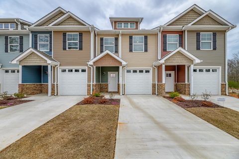 113 Valley Creek Drive sold townhome in Townes at Valley Creek, Boiling Springs, SC