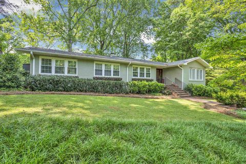 109 Eastwood Circle
