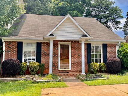 360 W Pointe Drive sold townhome in West Point, Spartanburg, SC