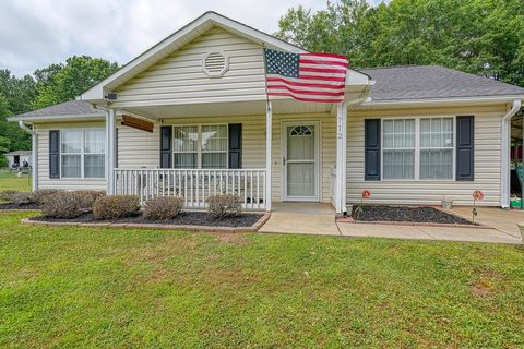 712 Judy Ann Court