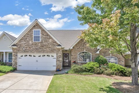 211 Stewarts Landing