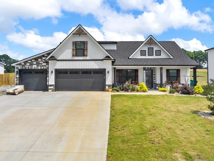 304 Ben Johnson Road sold home in Johnson Place, Inman, SC