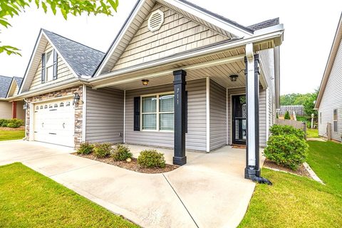 711 Grays Harbor Ct.