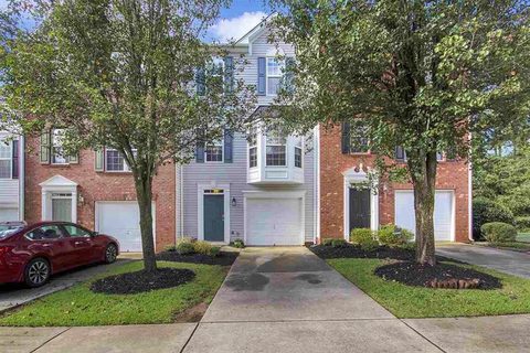 216 Cambria Court sold townhome in Cameron Place, Mauldin, SC