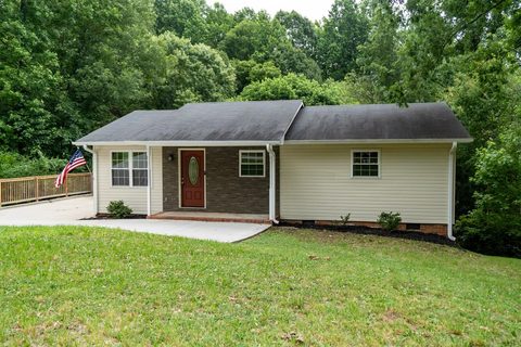 122 Cannon Circle