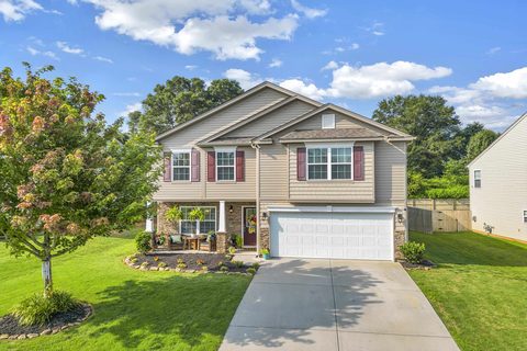 211 Harlequin Drive