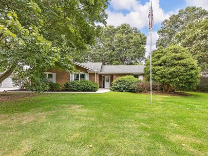 281 Old John Dodd Road sold home in River Forest, Boiling Springs, SC