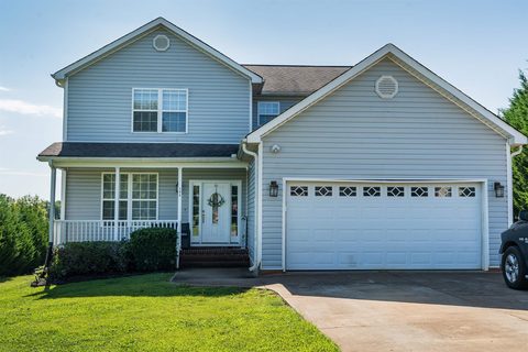 135 Millstone Drive sold home in Old Mill Estate, Campobello, SC