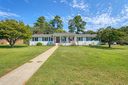 110 Shoally Park Drive sold home in Boiling Springs, SC