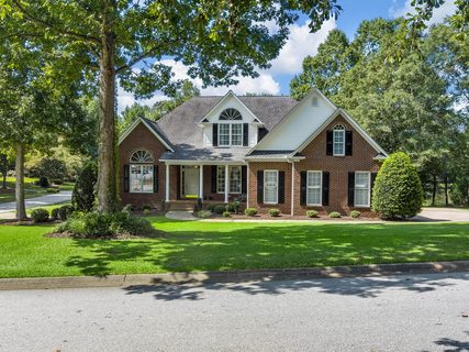 301 E Killarney Lake