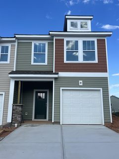 1526 Rivermeade Drive