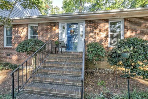 111 Birch Grove