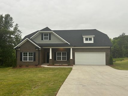 217 Carriage Gate Drive sold home in Field Runner, Wellford, SC