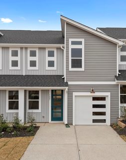 1427 Darrowby Way