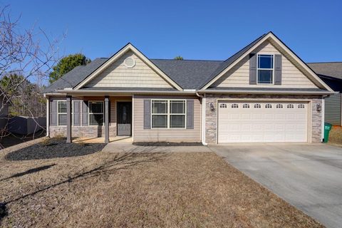 212 Wynbrook Way