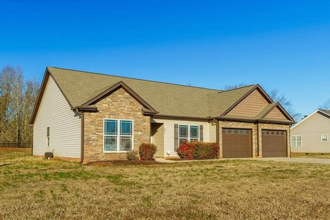 381 Saddlers Run sold home in Saddlers Walk, Chesnee, SC