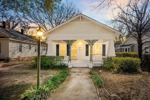 605 Woodland Street