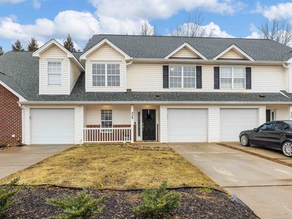 335 Still Water Circle sold townhome in Hidden Creek Town, Boiling Springs, SC