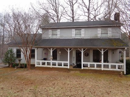 406 Creekside Drive sold home in River Forest, Boiling Springs, SC
