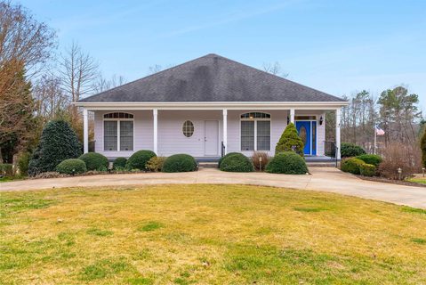 141 Shore Heights Drive sold home in South Shore Heights, Inman, SC