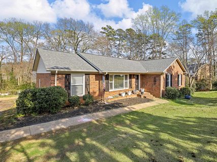 105 Manchester Drive sold home in Wadsworth Hills, Spartanburg, SC