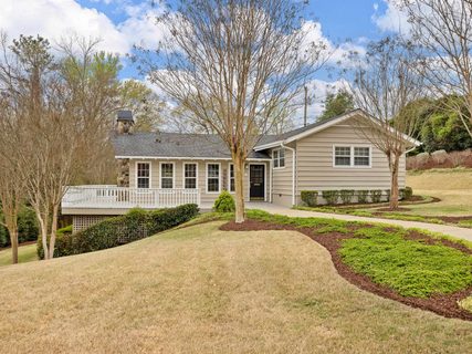 220 Emory Rd