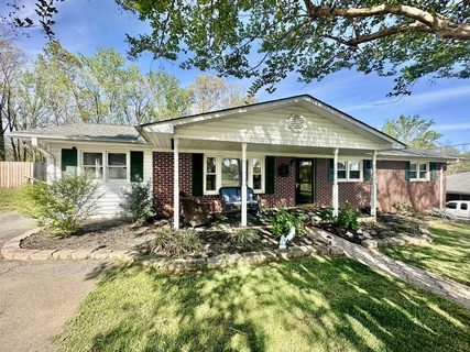 157 Stribling Circle sold home in Vanderbilt Hill, Spartanburg, SC