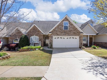 216 Stewarts Landing